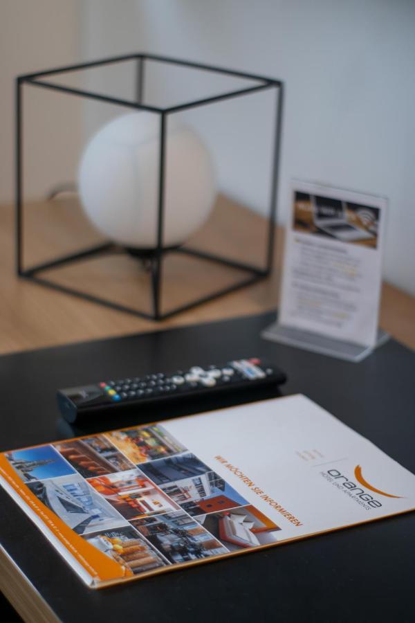 Orange Hotel Und Apartments Ной-Улм Екстериор снимка